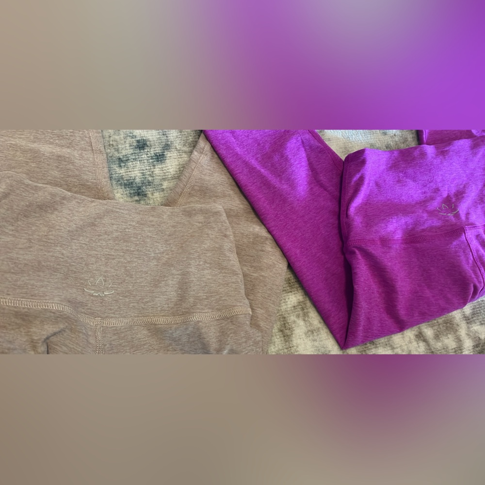 Lot of 4 Beyond Yoga leggings-size XS - Picture 3 of 8